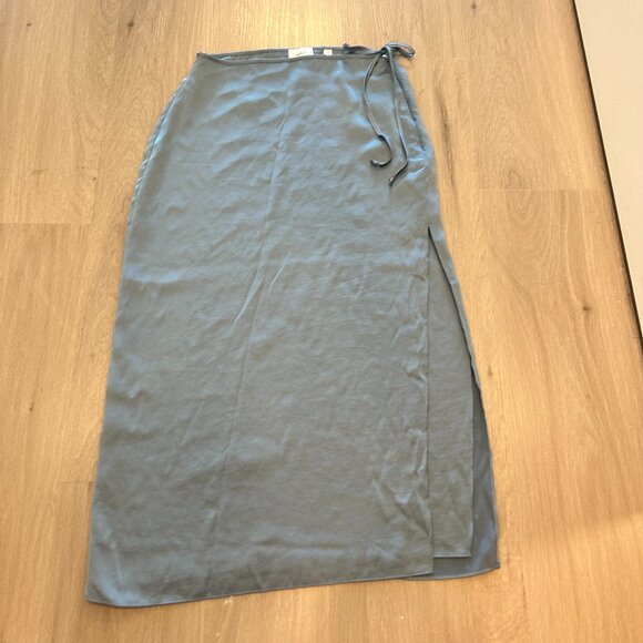Aritzia Wilfred Elixir Blue Satin Maxi Skirt - Picture 2 of 4